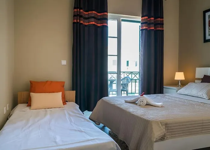 New !! 2 Bedroom De - Comendador Sousa Uva 16 *