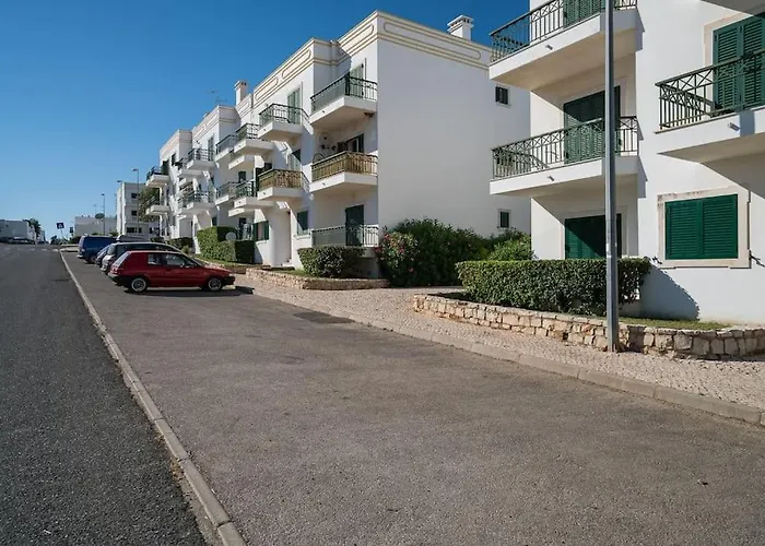 New !! 2 Bedroom De - Comendador Sousa Uva 16 *