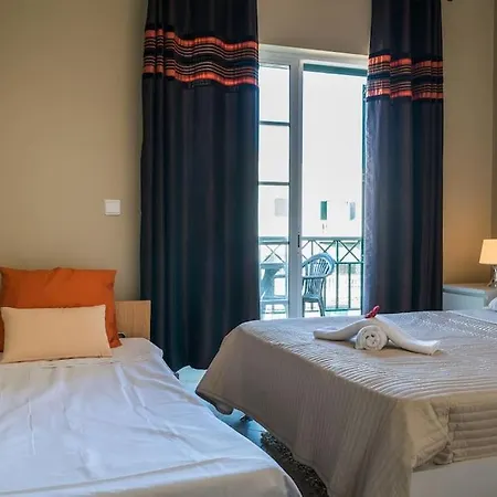 New !! 2 Bedroom De - Comendador Sousa Uva 16 *